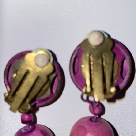 Light Purple Metal Clip Dangling Earrings - Picture 5 of 11